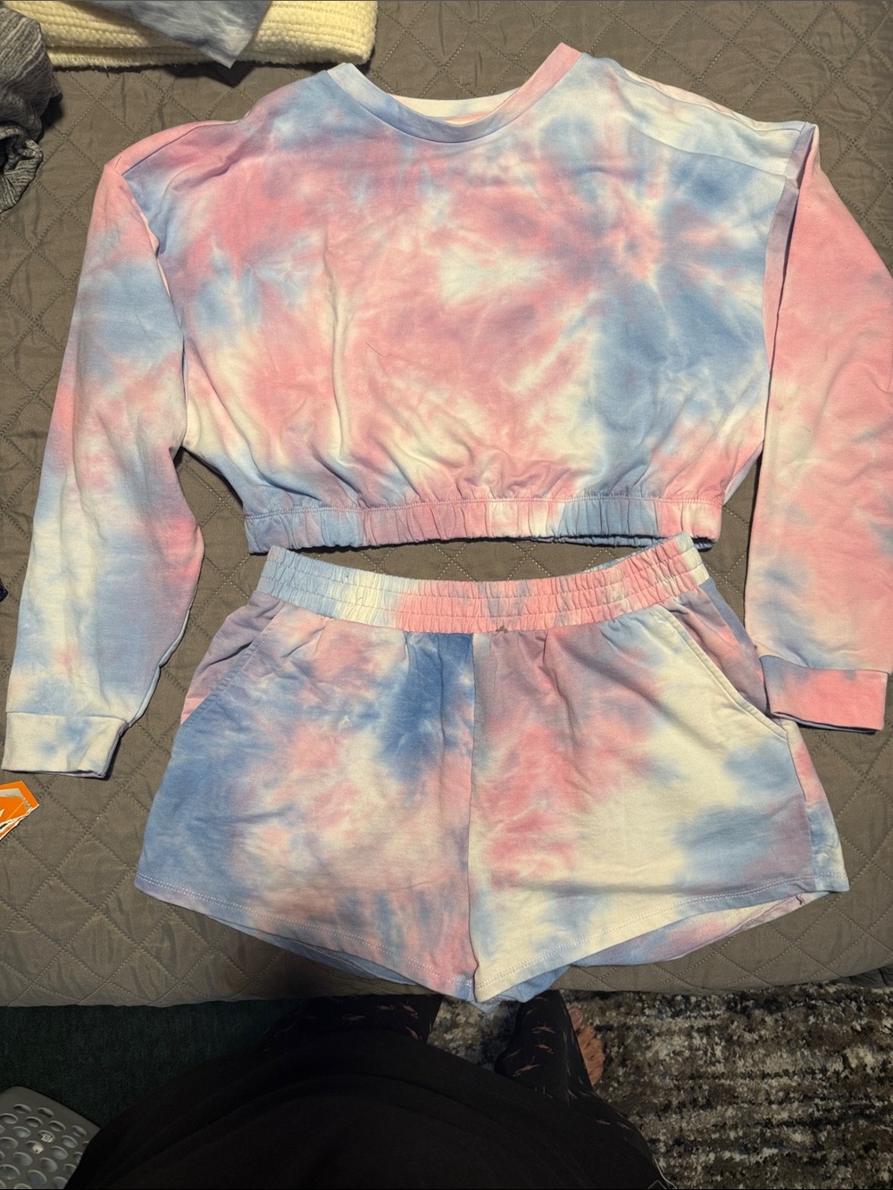 Tie-Dye Crop Sweatshirt and Shorts Set - Pink Blue White